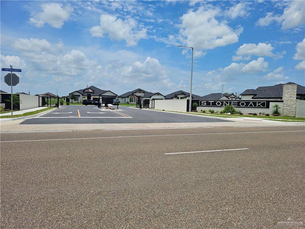 Edinburg, TX 78541,3007 N Adler AVE