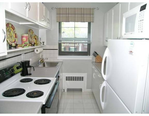 Brookline, MA 02446,53 Harvard Avenue #4