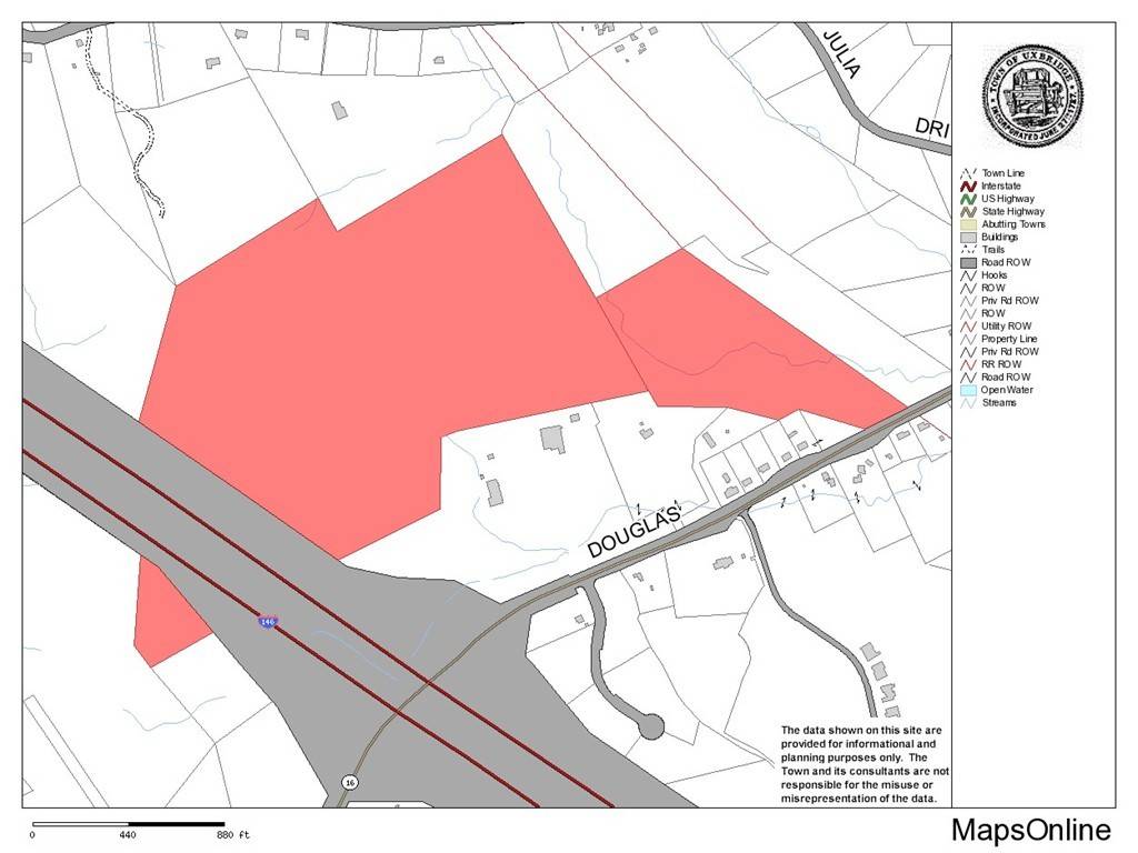 Uxbridge, MA 01569,515 Douglas Street