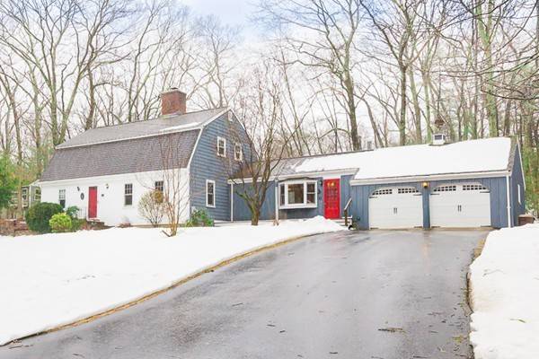 Boxford, MA 01921,11 Lantern Lane