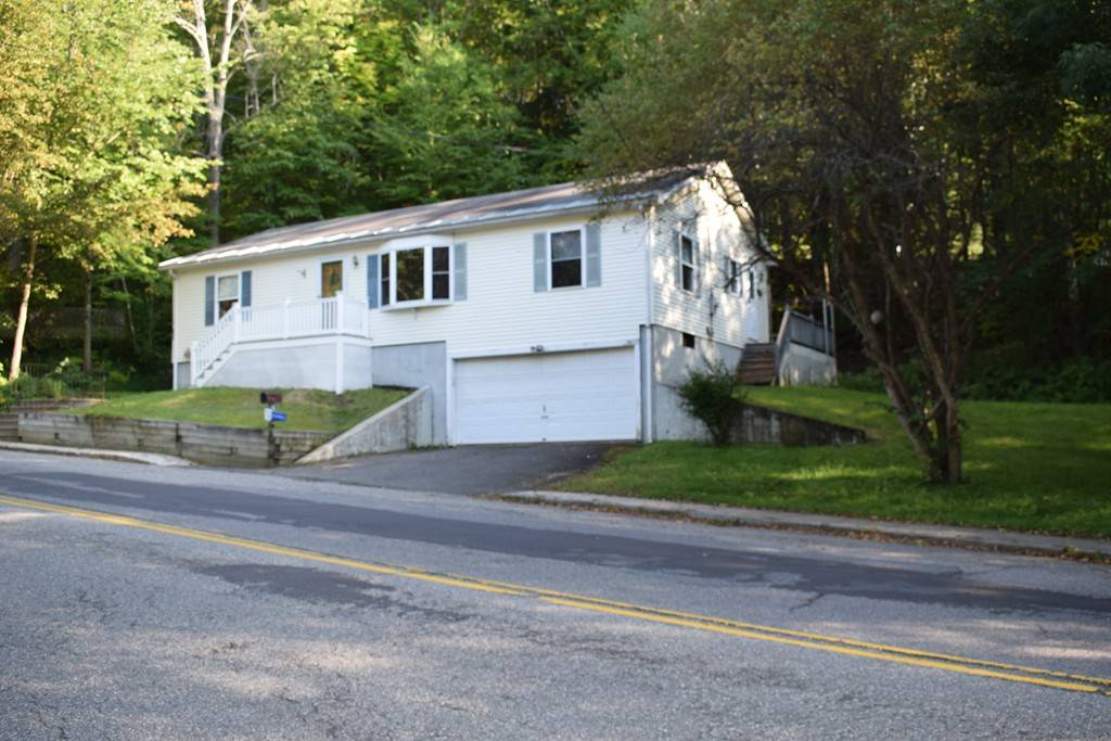 Athol, MA 01331,655 Hapgood St