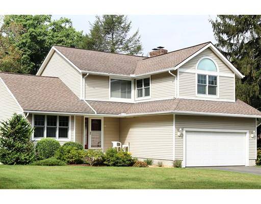 Ludlow, MA 01056,28 Mountainview St