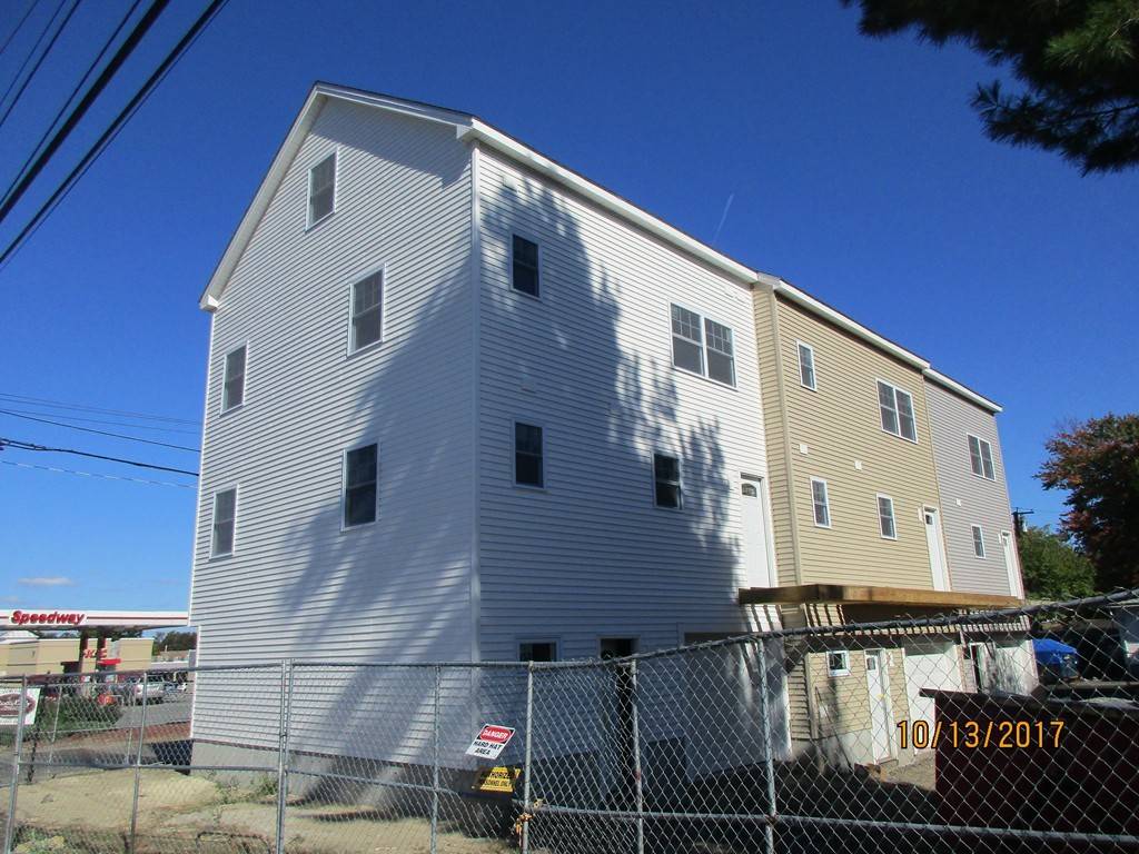 Lawrence, MA 01843,44 Jamaica Street #44