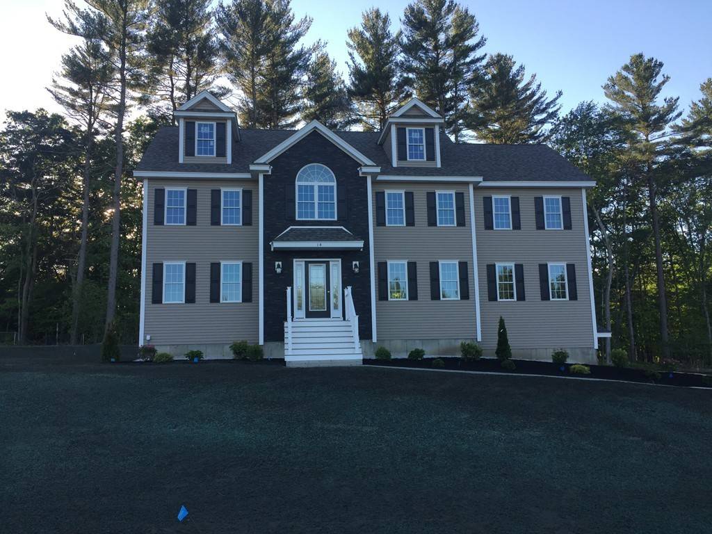 Billerica, MA 01821,14 Hemlock Lane