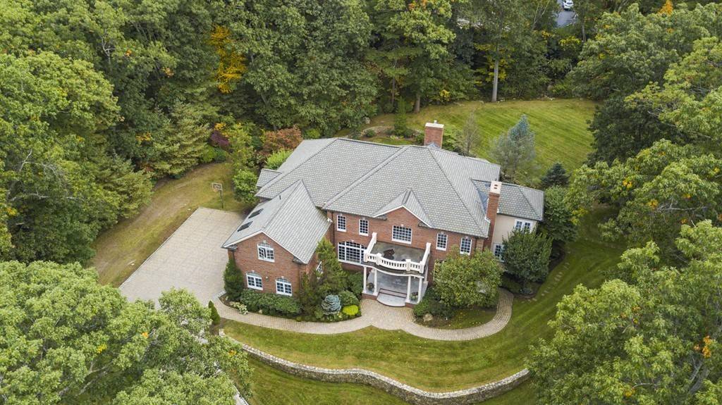 Weston, MA 02493,34 Green Lane