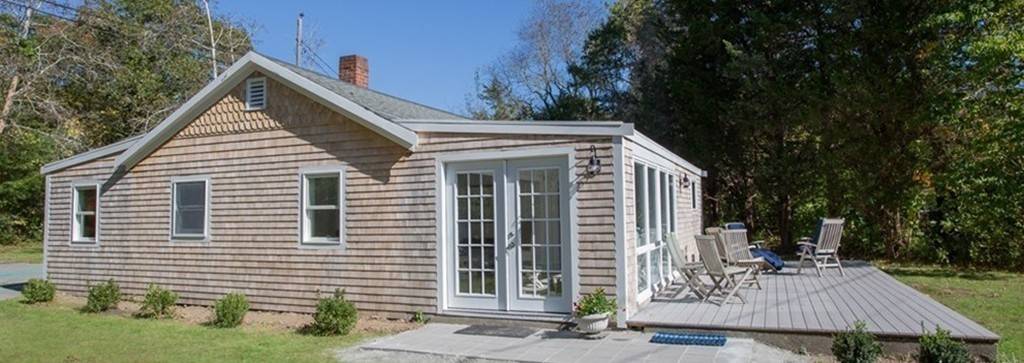 Mattapoisett, MA 02739,21 Meadowbrook Ln