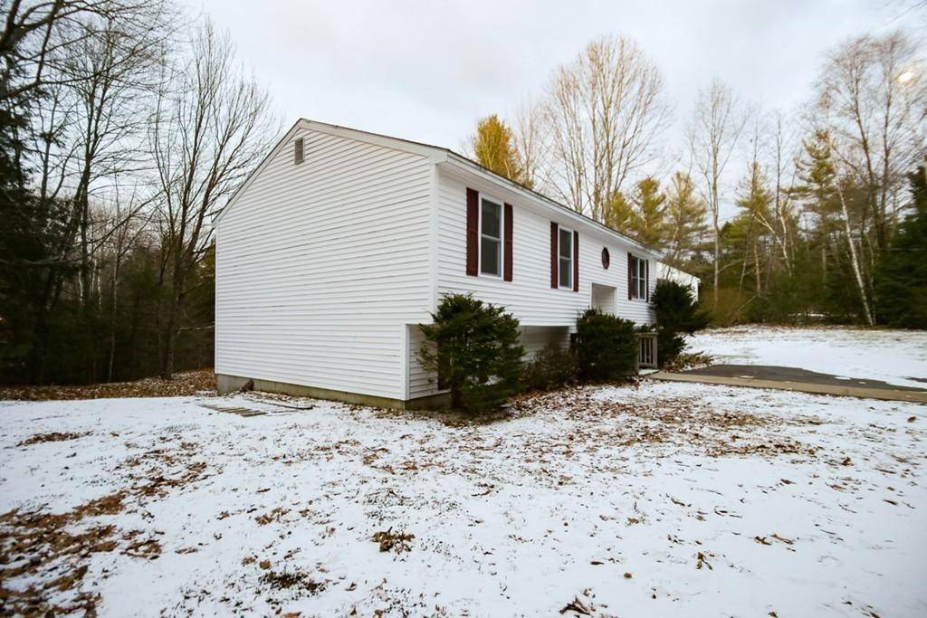 Athol, MA 01331,560 Doe Valley Road