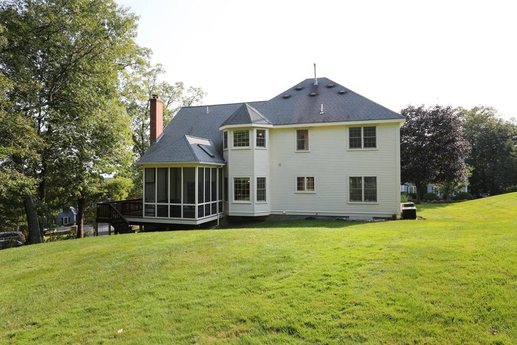 Southborough, MA 01772,8 Whistler Lane