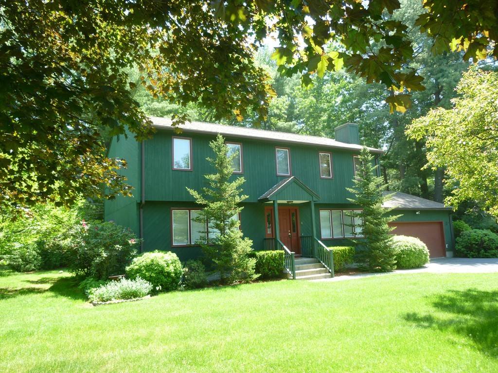 Easthampton, MA 01027,4 Sterling Dr