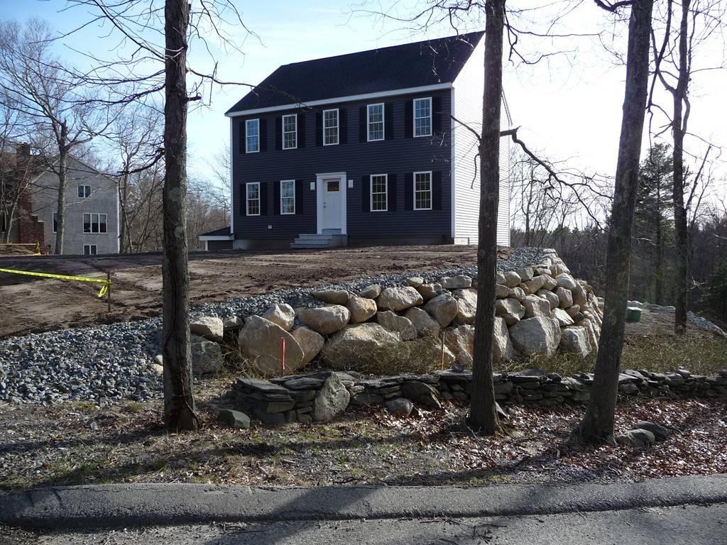 Berkley, MA 02779,19 Green St