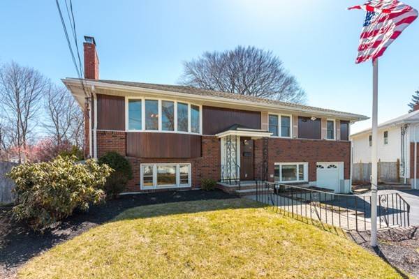 Medford, MA 02155,14 Lorraine Rd