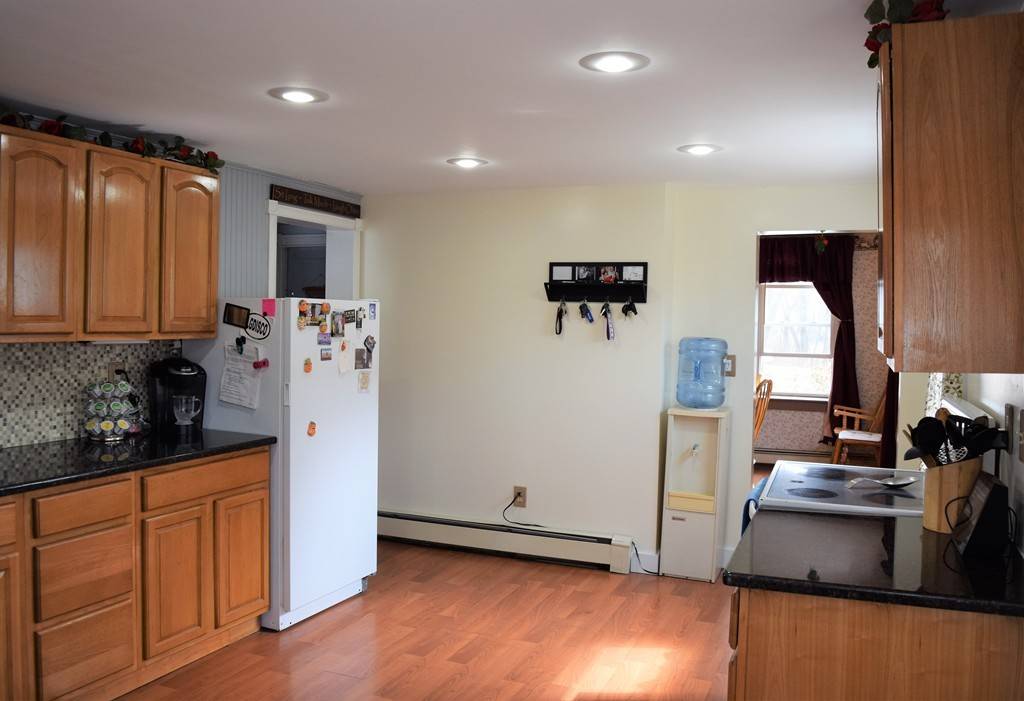 Athol, MA 01331,162 Silver Lake St