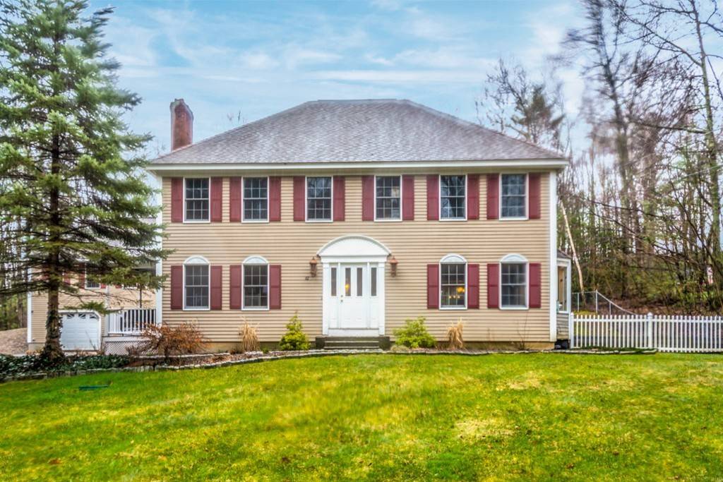 Sturbridge, MA 01566,62 Allen Rd