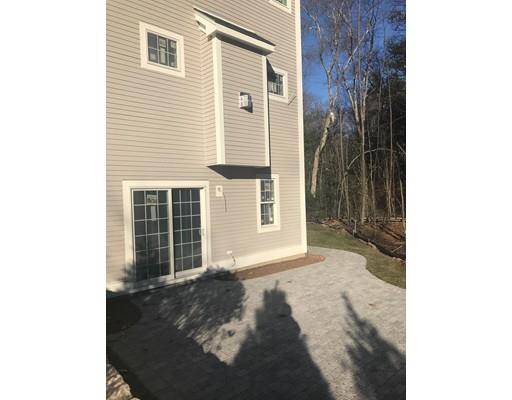 Hopkinton, MA 01748,21 S. Mill St. #Lot 22