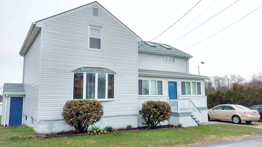 Swansea, MA 02777,21 Orlando St