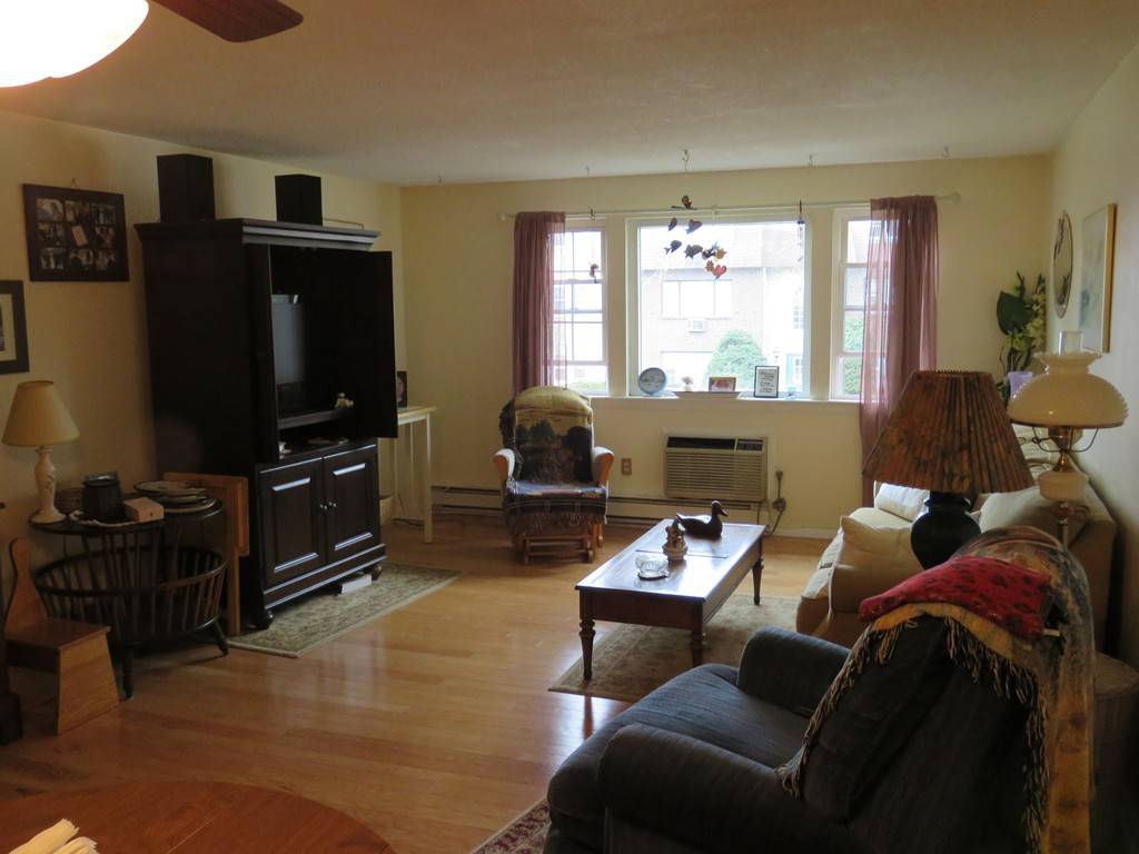 Bridgewater, MA 02324,180 Main St #5201