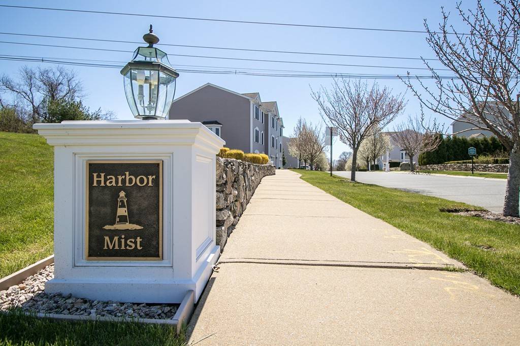 Fairhaven, MA 02719,24 Harbor Mist Drive #24