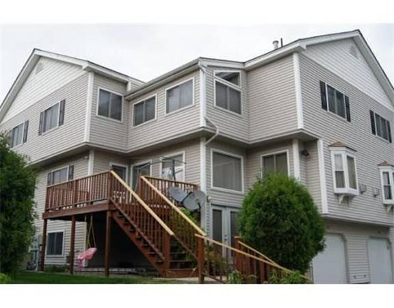 Ashland, MA 01721,122 Algonquin Trail #122