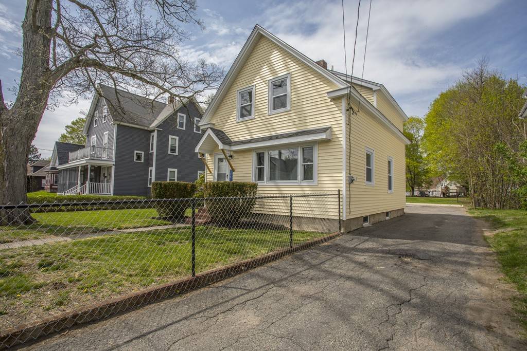 Taunton, MA 02780,16 Madison Street