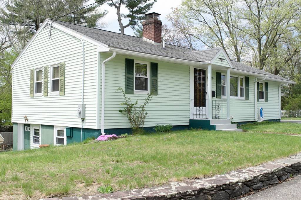 Hudson, MA 01749,24 Meadowbrook