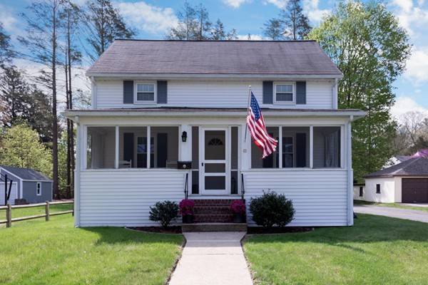 Walpole, MA 02032,63 Rhoades Ave