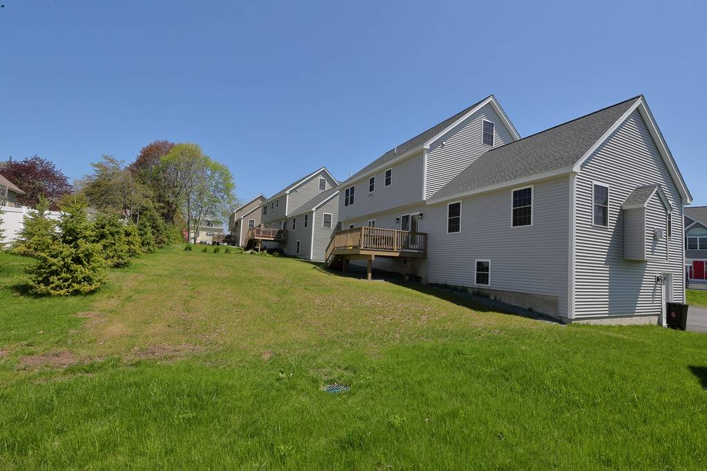 Methuen, MA 01844,5 Margarets Way