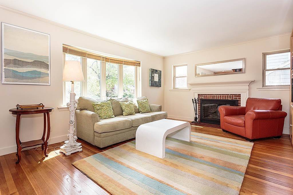 Belmont, MA 02478,23 Taylor Road