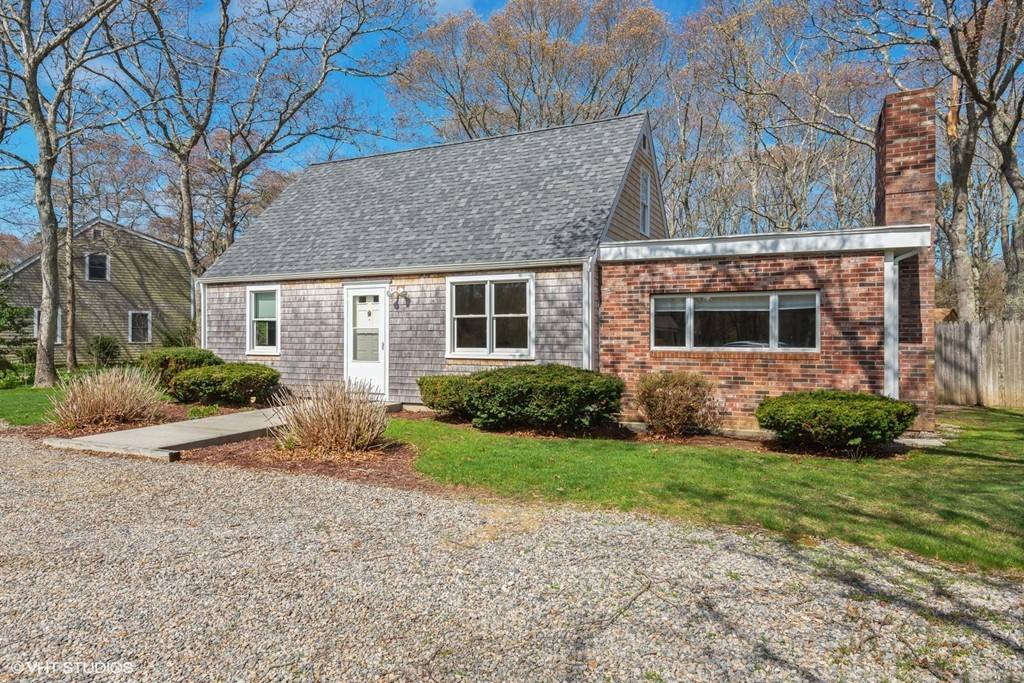 Falmouth, MA 02536,778 Old Barnstable Rd