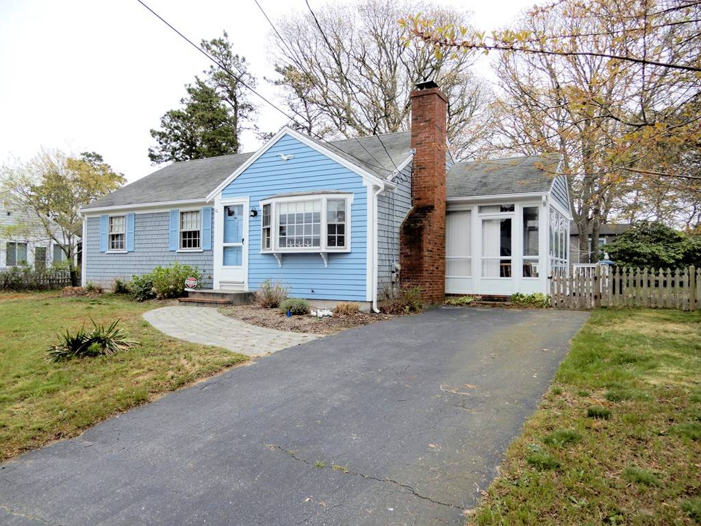 Dennis, MA 02639,10 Standish Way