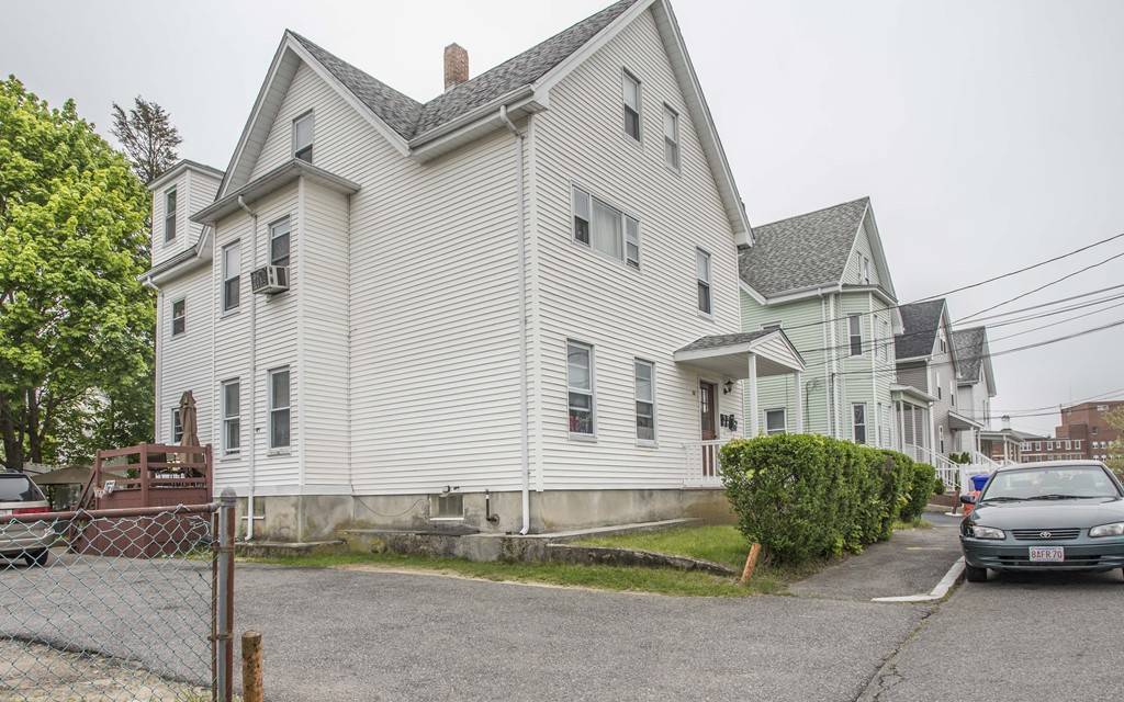 Taunton, MA 02780,12 Hope St