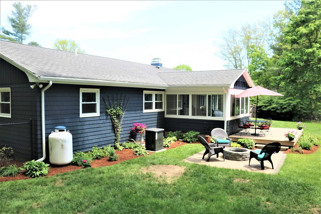 Easton, MA 02356,9 Judith Rd