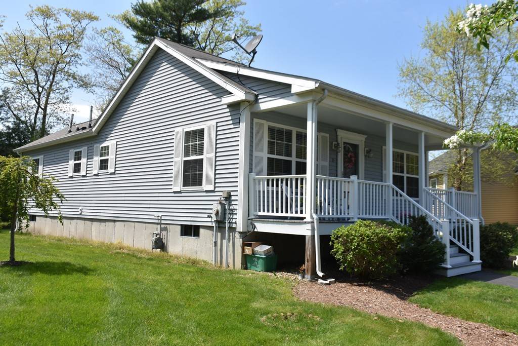 East Bridgewater, MA 02333,15 Mountain Ash Rd #15