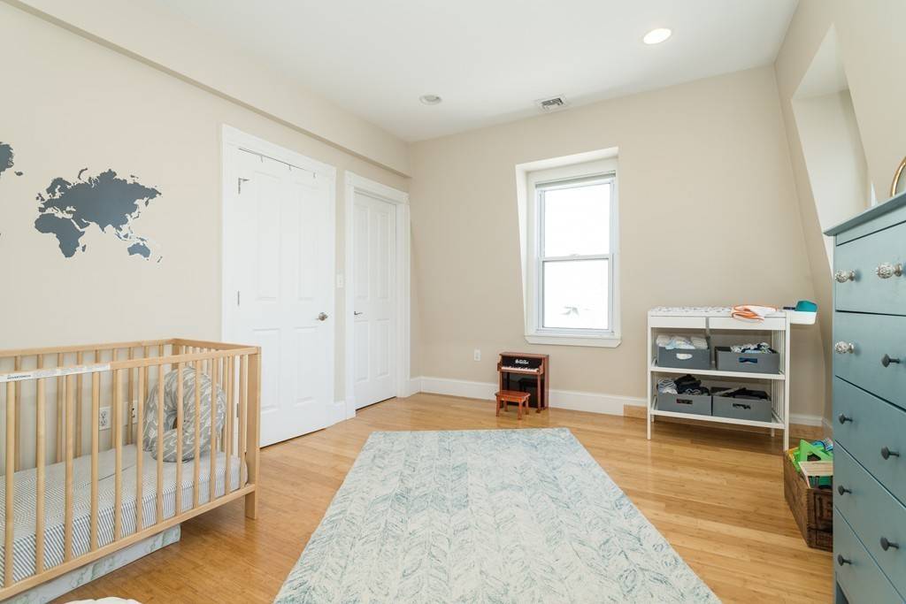 Somerville, MA 02145,32 Dartmouth St #3