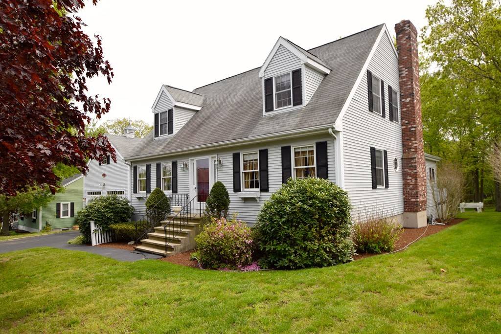 Abington, MA 02351,103 Broadmeadow Ln