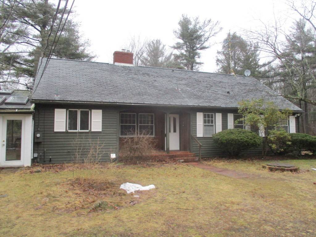 North Brookfield, MA 01535,6 Stoddard Rd