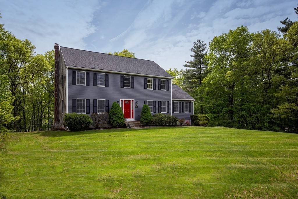 Hopkinton, MA 01748,3 Appaloosa Cir