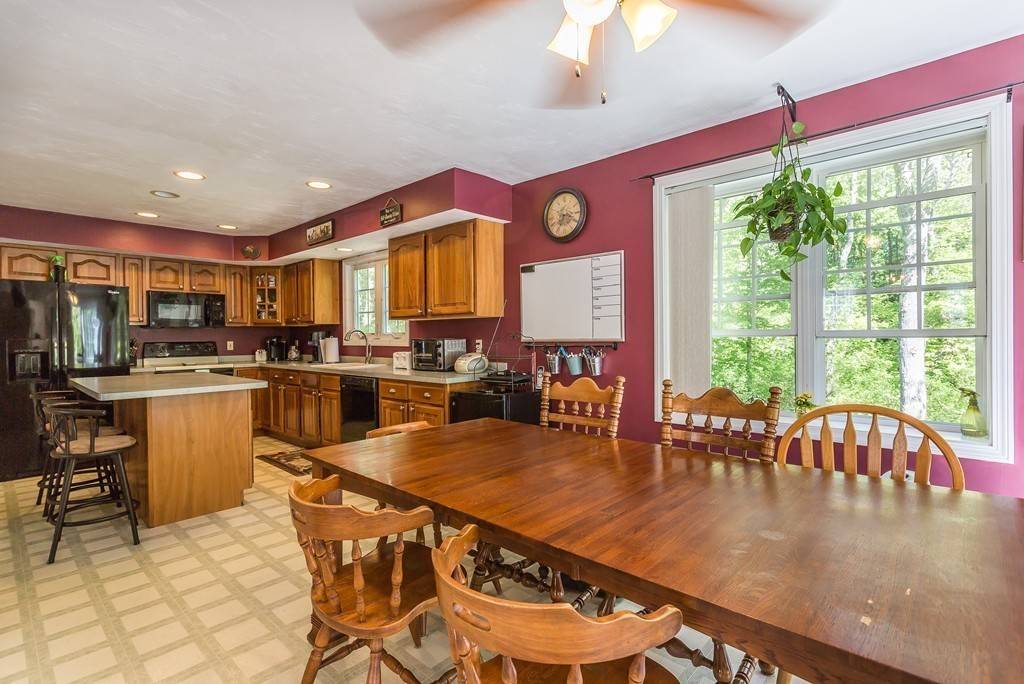 Raynham, MA 02767,50 Lordan Road