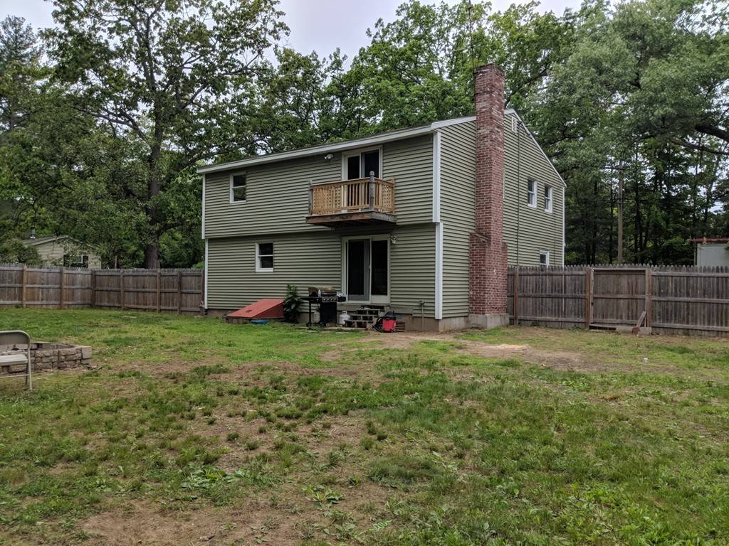 Pepperell, MA 01463,20 Cranberry Street