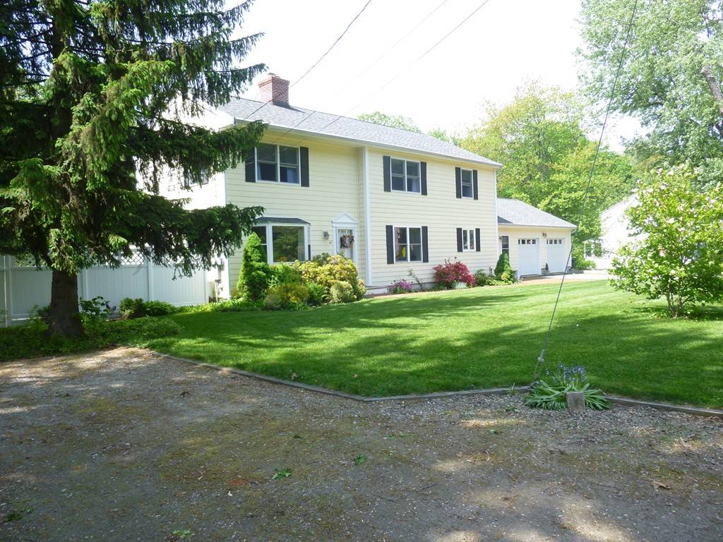 Holden, MA 01520,45 Walnut Terrace