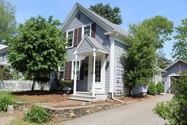 Holliston, MA 01746,52 Front St