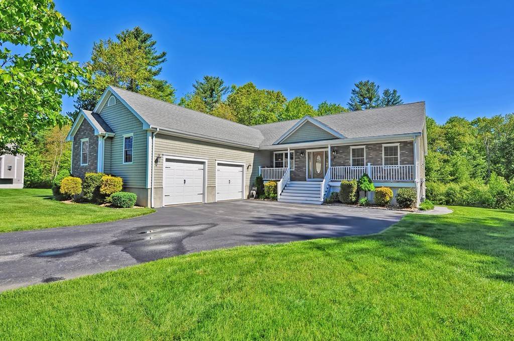 Taunton, MA 02780,5 Craven Court