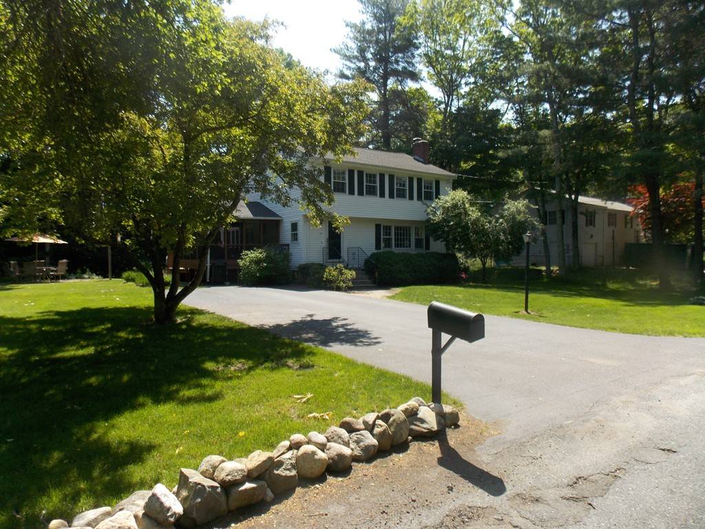 Holliston, MA 01746,32 Fisher St