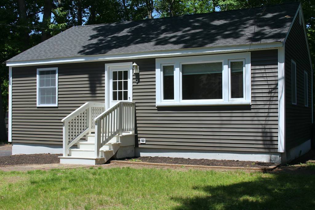 Milford, MA 01757,9 Colonial Rd