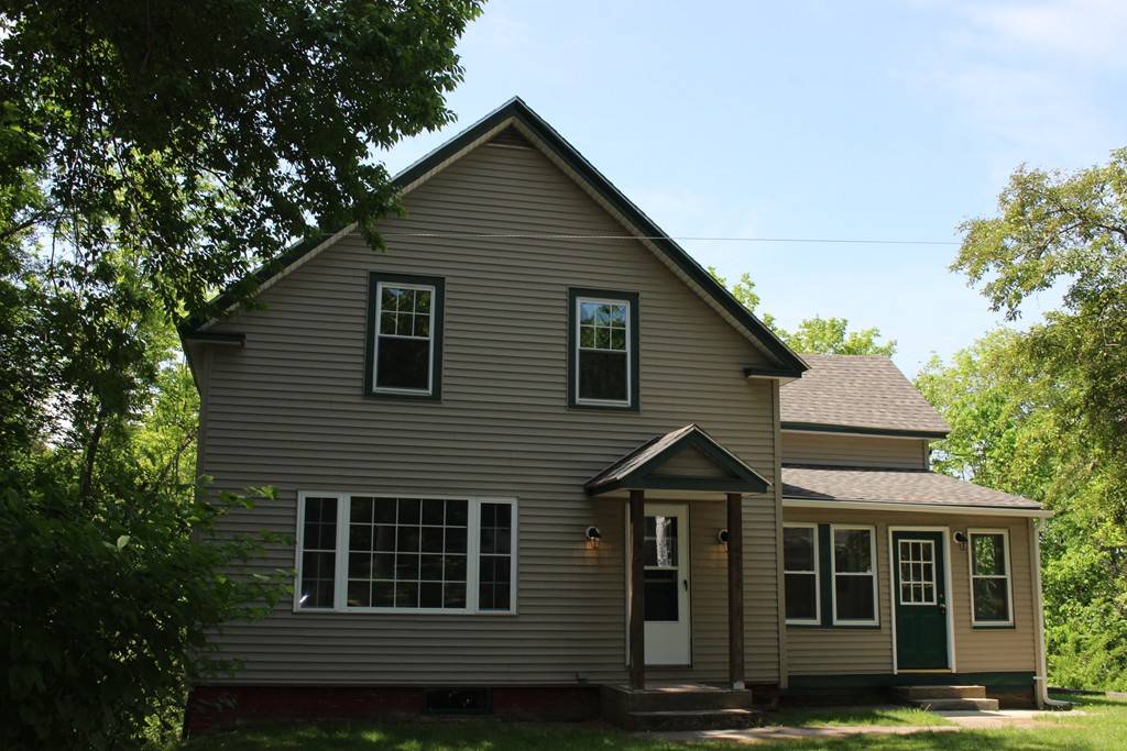 Athol, MA 01331,733 Crescent St