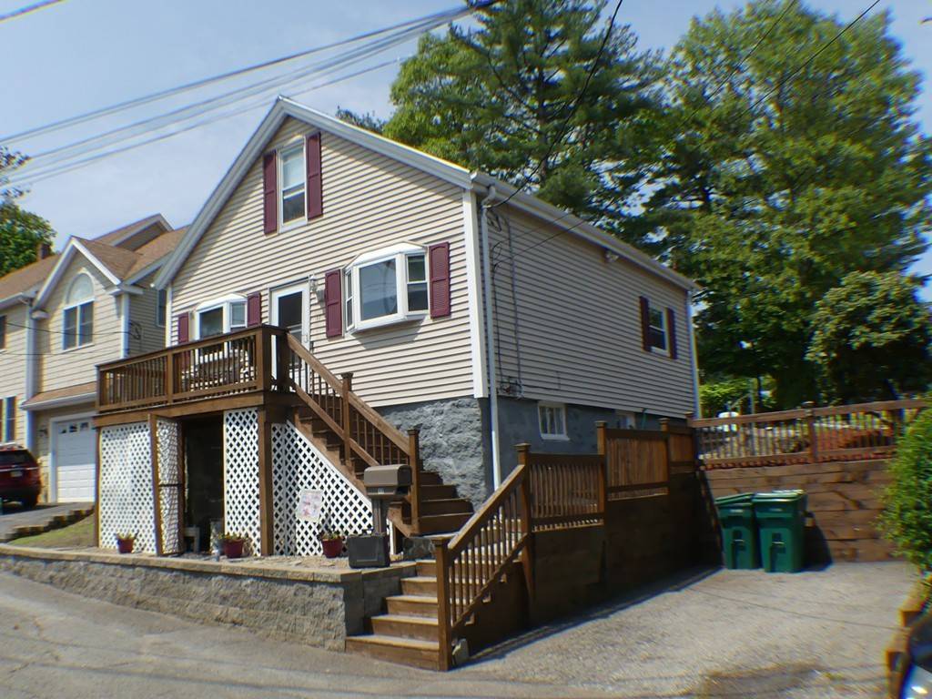 Lynn, MA 01904,17 Clifton St