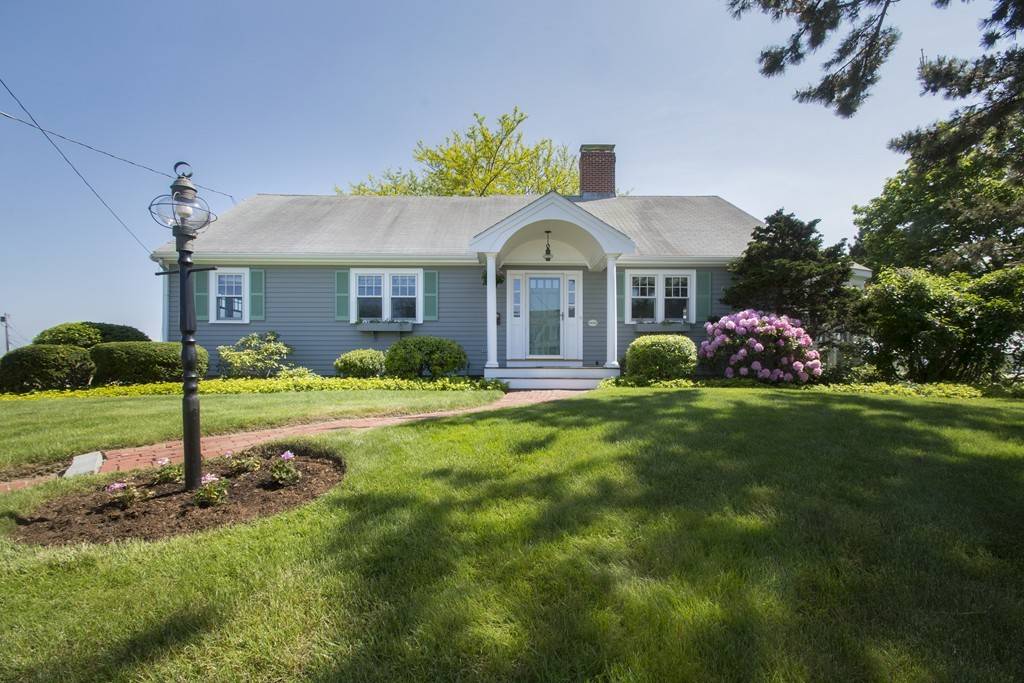Scituate, MA 02066,17 Roberts Dr