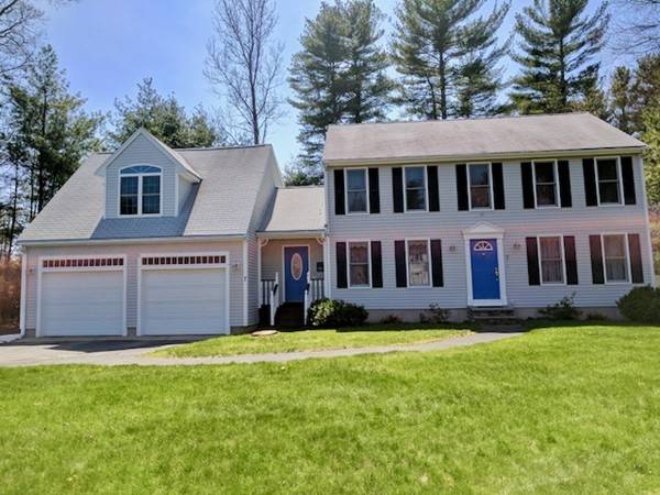 Norton, MA 02766,7 Margaret Dr