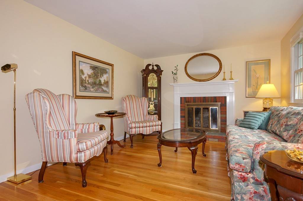 Northborough, MA 01532,170 Howard St