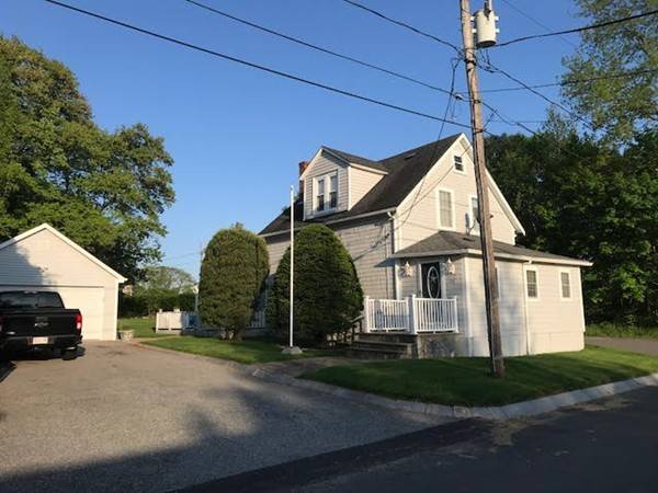 Swansea, MA 02777,32 Mohill Ave