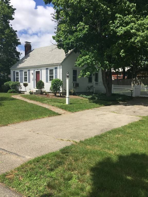 Needham, MA 02492,1033 Greendale Ave.